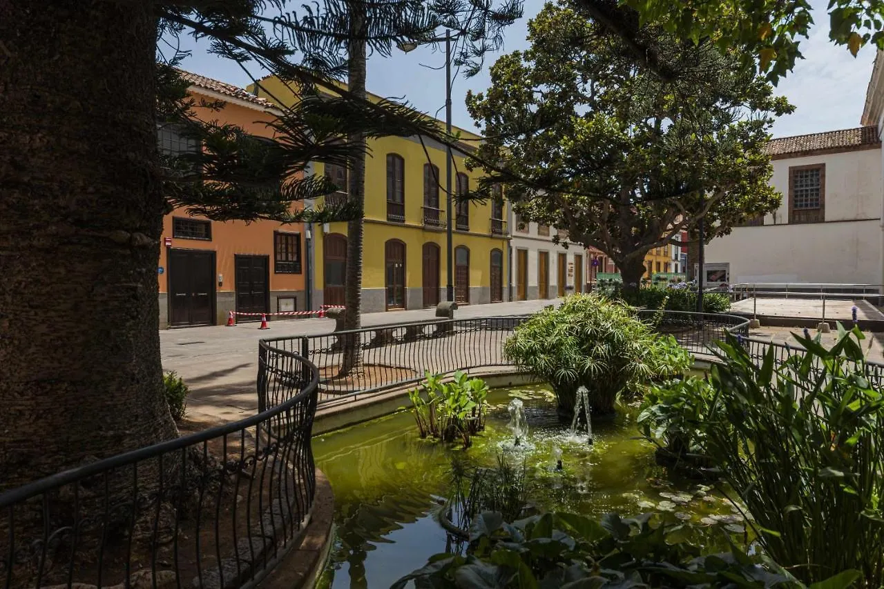 Los Adelantados El Patio Live Canarias La Laguna  Tatil Evi